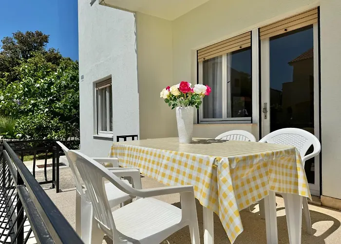 Ella Apartmán Krk Town